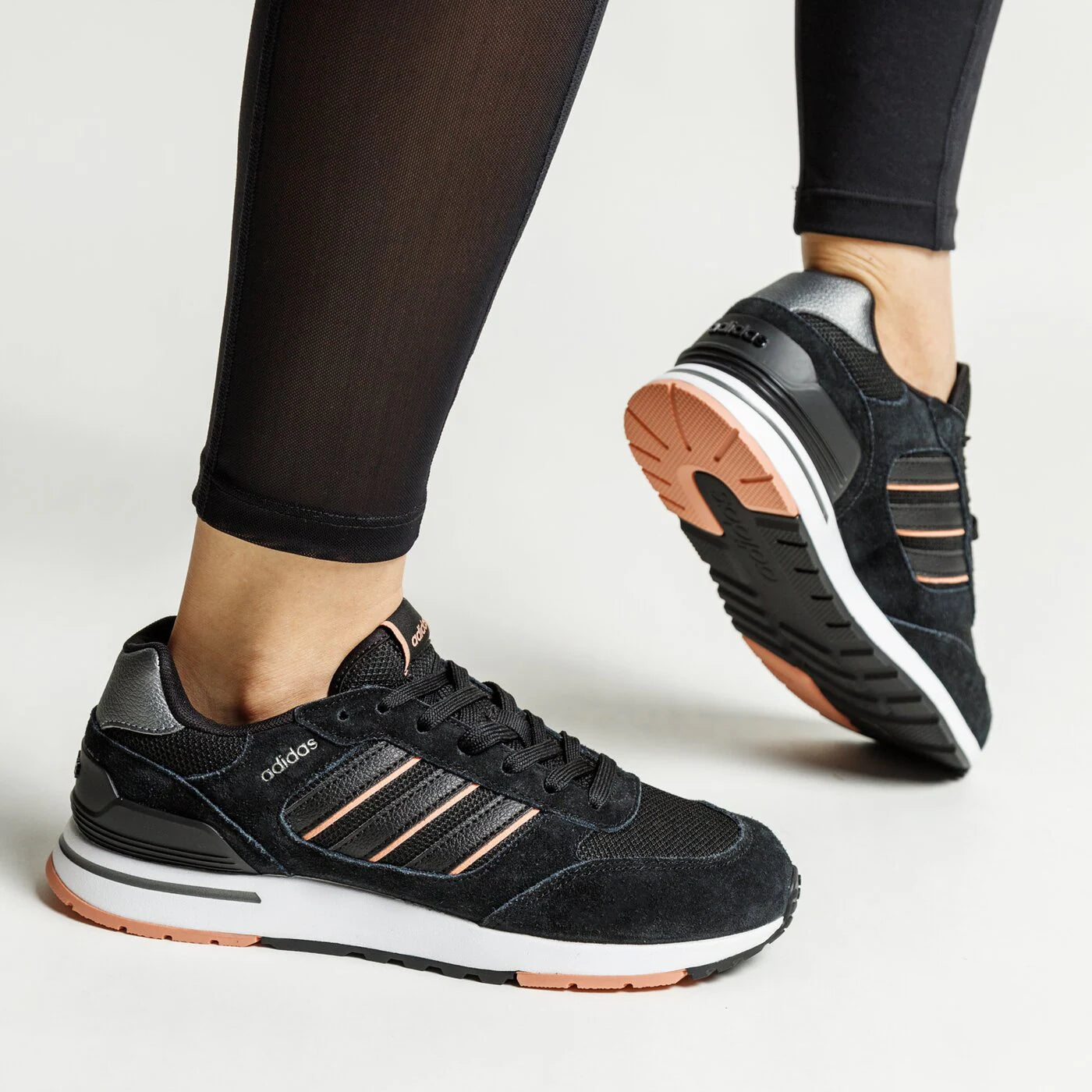 adidas Run 80s Trainers - Core Black